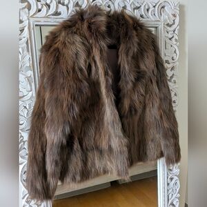 NWOT Luxurious Brown 100% Authentic Fox Fur Coat